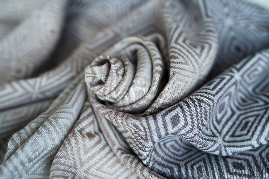 Chusta do noszenia dziecka TENCEL™ Calm Cube 4,2 m