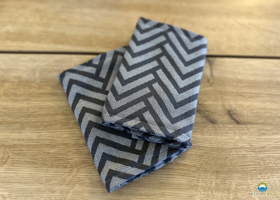 Nakładki na pasy naramienne nosidła Little Frog - Dragon Miles