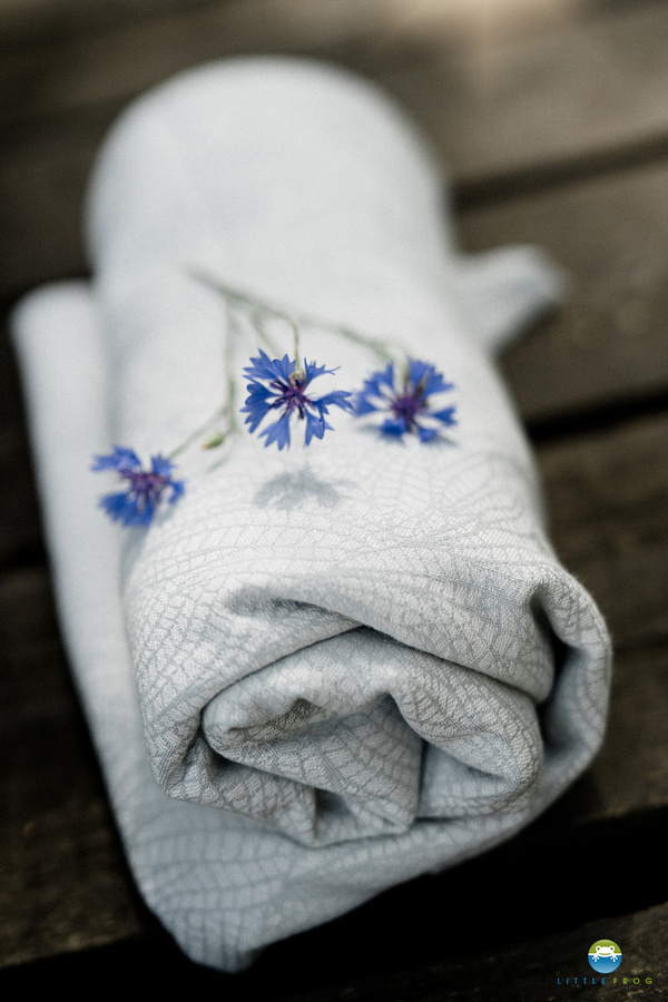Chusta do noszenia dziecka Linen Silver Wildness 3,6 m