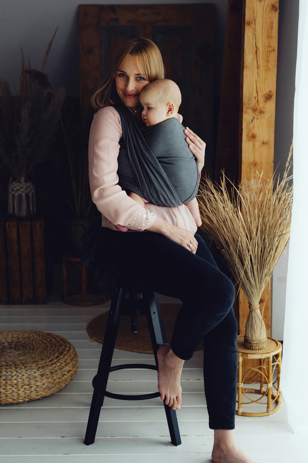 Grafitowa chusta Slate Moonstone 4,6 m – do noszenia od pierwszych dni życia